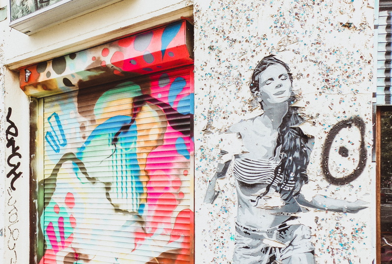 near, female likeness, paint, luxury, pattern, painting, art, architecture, colors, design, built structure, daytime, mural, day, close-up, representation