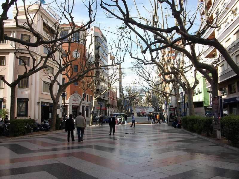 bare tree, public domain, street, nature, footpath, built structure, building Exterior, passeig, sky, men, floor, branch, tree, Gandia, Spain, 2K, city