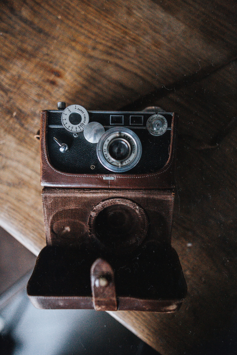 tech, table, vintage, the past, beautiful, camera, film, retro styled, case, no people, photographing, wood - material, retro, activity, close-up, black