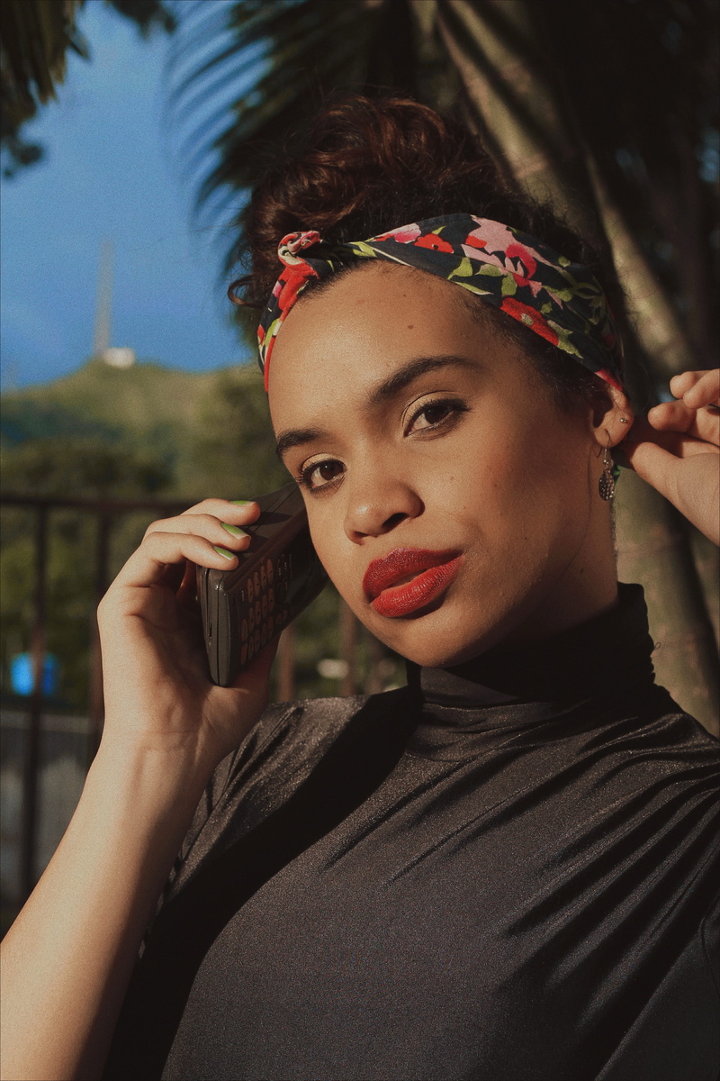 pose, portrait, females, asia, woman, makeup, editorial, vintage, fashion, model, lip, beautiful, smiling, telephone, smart Phone, young Adult, holding