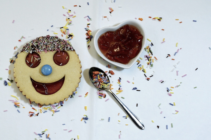 indulgence, food and drink, baked, indoors, pastry art, plate, cake, calories, confectionery, sweet, treat, bake, kids party, table, close up, dessert