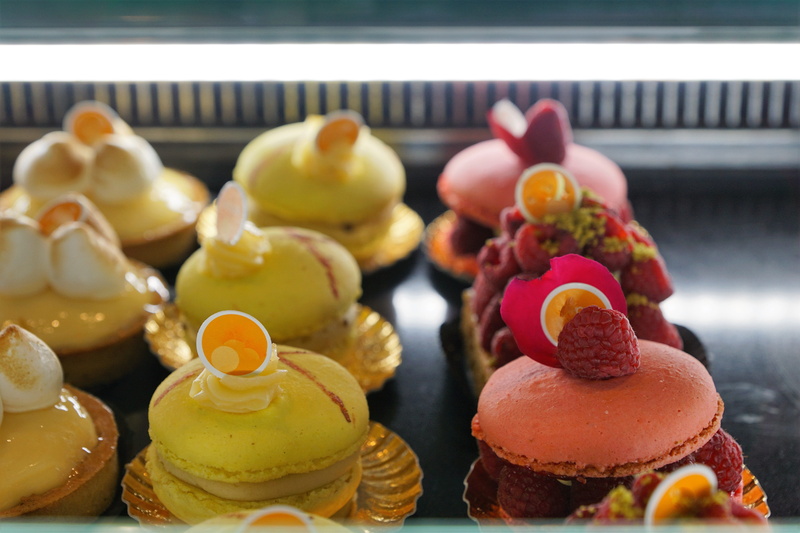 unhealthy eating, toy, delicacy, freshness, baked, egg, food and drink, frisch, dine, muesli, honey, nutrition, ready-to-eat, cake, festival, marry, cupcake