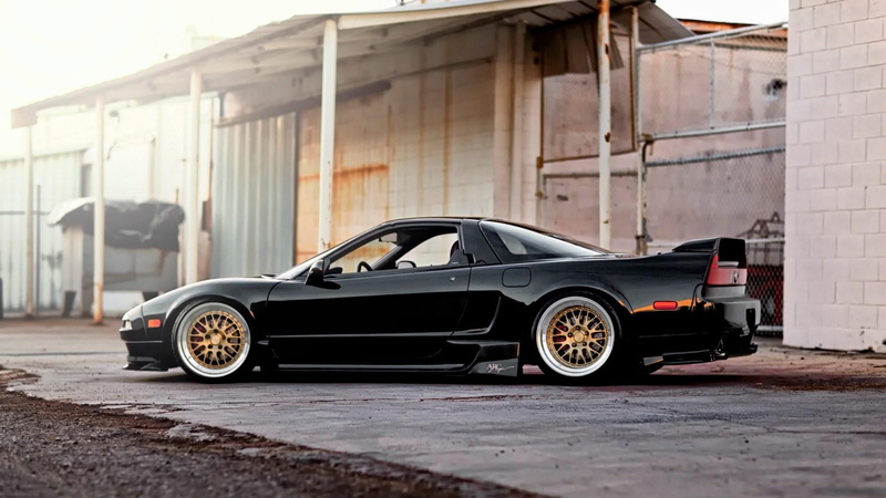 1080P, street, city, garage, building, land vehicle, motor vehicle, retro styled, no people, damaged, wheel, vintage car, abandoned, coupe, built structure