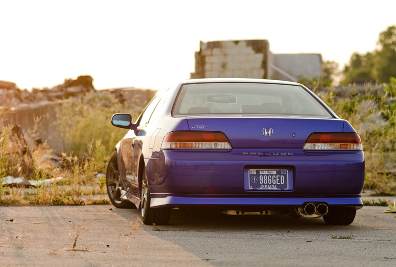 transportation, motor vehicle, architecture, road, built structure, blue, stationary, car, focus on foreground, mode of transportation, 4K, Honda, prelude