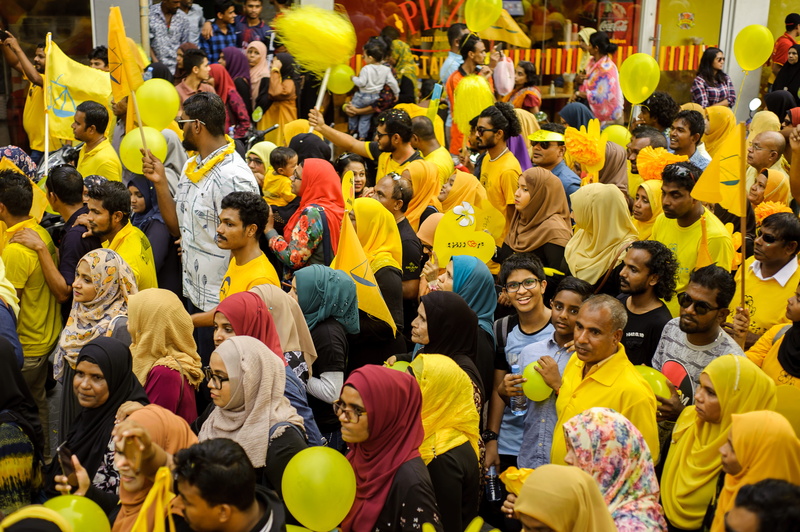 public, standing, demonstration, administration, leisure activity, yellow, holding, festival, city, islam, people, rally, action, muslim, wear, parade