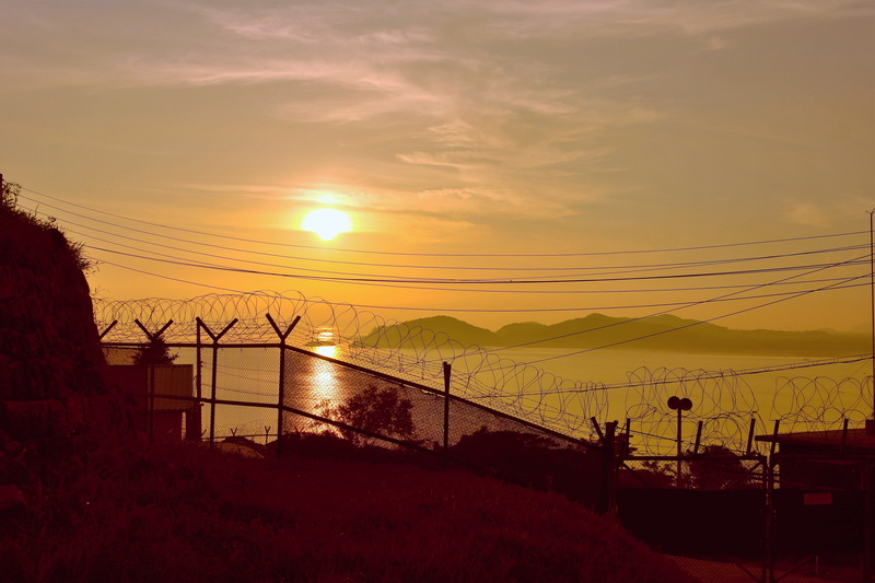 soldier, war, the division of the country, sun, group, outdoors, evening sky, no people, idyllic, tranquil scene, tranquility, the boundary, north korea
