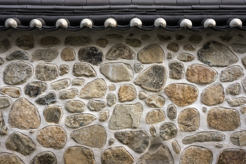 traditional, building exterior, roof tile, bricks, full frame, stone, hanok, in a row, nature, sunlight, stone wall, backgrounds, outdoors, korea, 2K