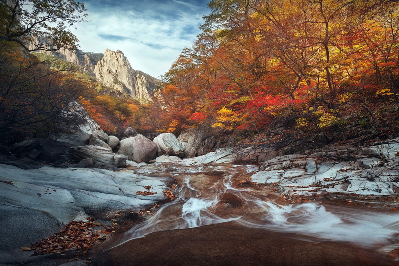 Seoraksan national park, autumn, 1080P, South Korea, River
