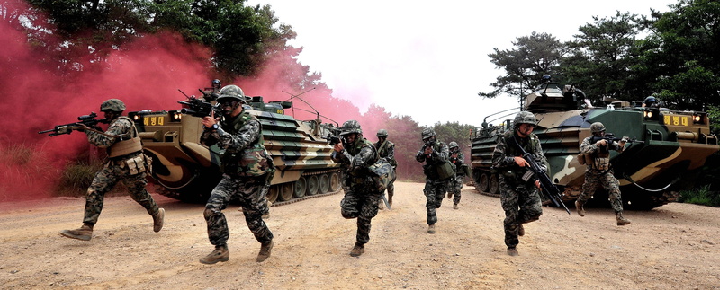 armed forces, day, 2K, dust, army soldier, army, on the move, group of people, outdoors, government, tree, nature, weapon, military soldier south korea republic of korea armed forces usmc