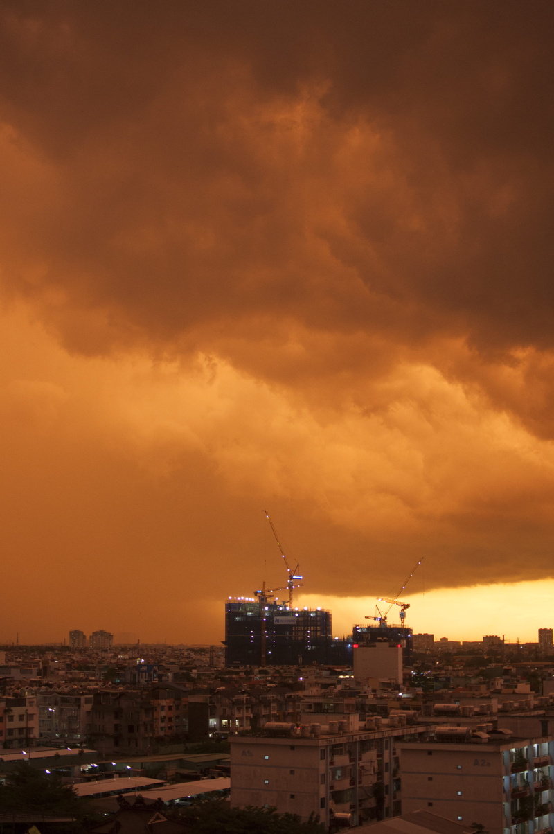 built structure, residential district, architecture, dramatic sky, 4K, pollution, stormy, orange color, nature, townscape, building exterior, yellow, storm