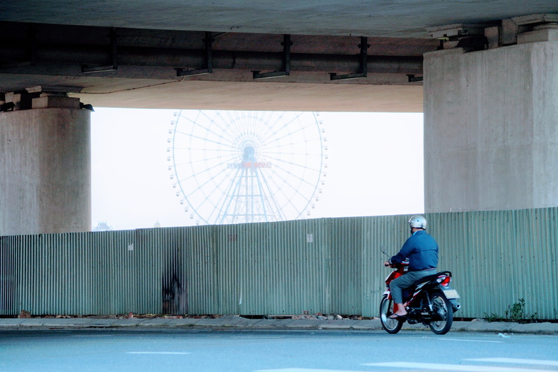 architecture, outdoors, tunnel, 5K, vietnam, real people, full length, ride, riding, built structure, lifestyles, city, sport, men, building exterior