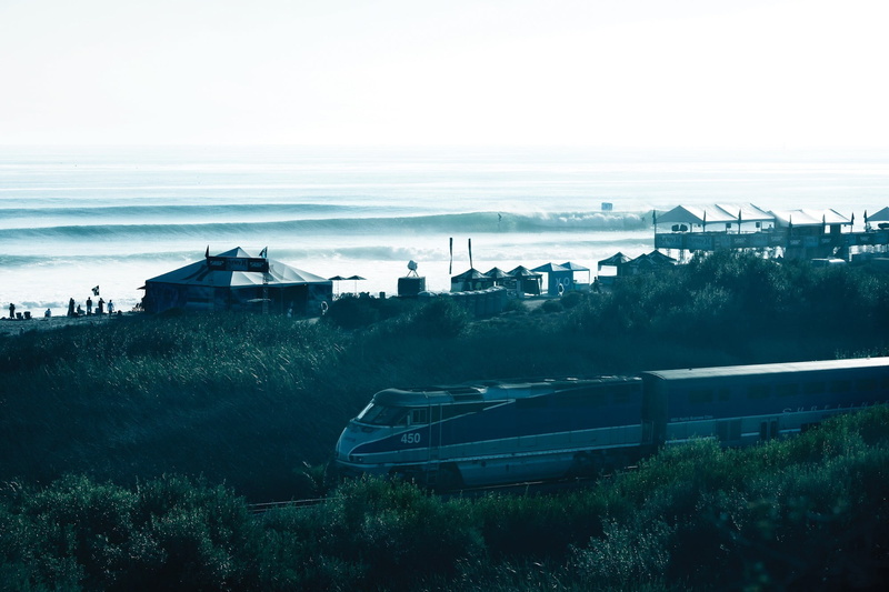 house, blue, surfing, outdoors, sky, transportation, white, plant, nautical vessel, 1080P, architecture, train, building, no people, sea, building exterior