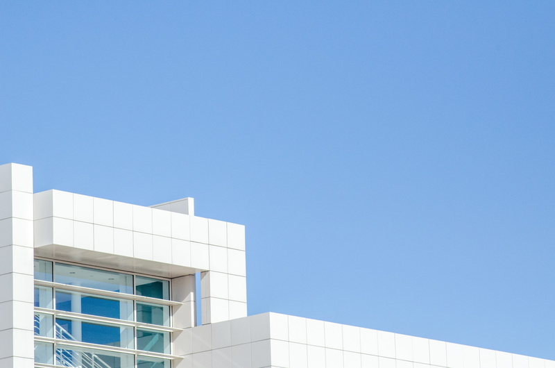 sunny, window, nature, sky, built structure, sunlight, white, architectural feature, clear sky, building, no people, modern, blue, concrete, copy space