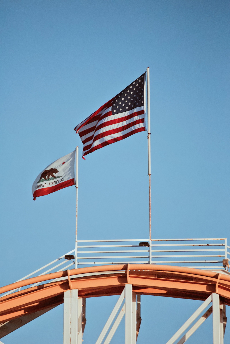 construction, low angle view, 4K, symbol, sky, no people, environment, us, california, clear sky, railing, pole, outdoors, postal office, red, gliding