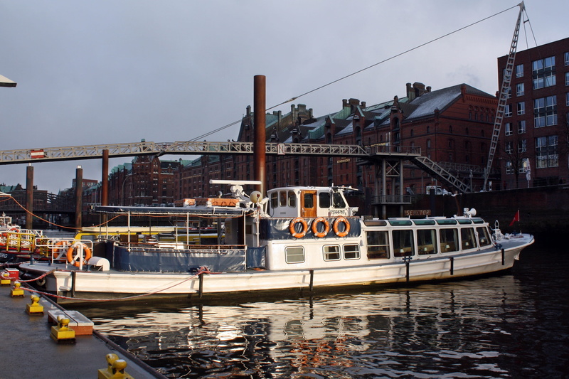 harbour cruise, transport system, harbour city, mode of transportation, hamburg, hamburgensien, water, port, sailboat, hammonia, transportation, no people