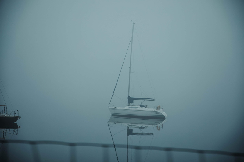 fog, passenger craft, sky, water, 4K, sea, mast, barge, mode of transportation, waterfront, architecture, smoke, weather, boat, sailboat, vehicle, outdoors