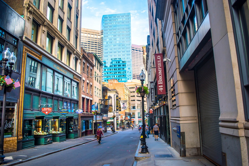 building exterior, boston city, office building exterior, 5K, direction, building, the way forward, boston street, footpath, real people, outdoors, built structure