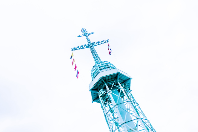 construction industry, habor, control tower, lighthouse, low angle view, low, construction site, cable, copy space, photo, architecture, turquoise colored