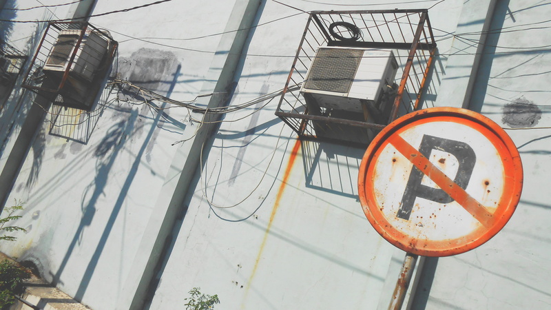sign, guidance, signage, built structure, concrete, nature, air conditioner, no people, day, architecture, parking, power supply, do not park, road, warning sign