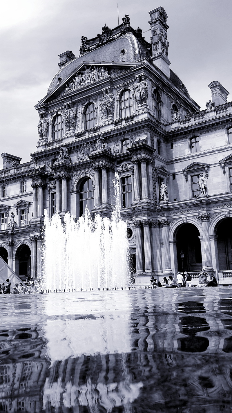 photoholgic, ornate, water, sky, museum, low angle view, travel, spraying, monochrome, history, tourism, building exterior, reflection, motion, flowing water