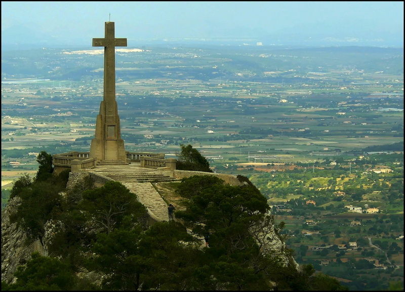 stone cross, 2K, green, view, building exterior, the past, balearic islands, vision, outlook, summer, architecture, sky, building, nature, holiday, gray