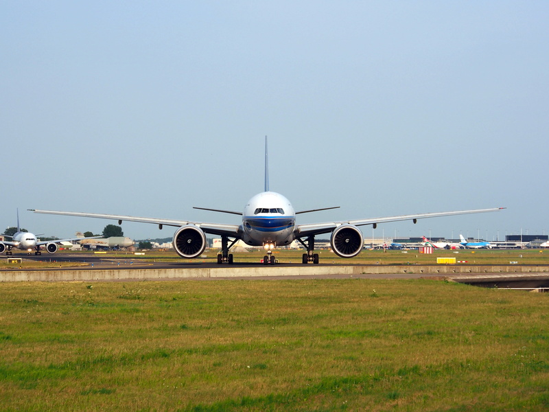 day, nature, grass, travel, air, commercial Airplane, mode of transportation, leaving, passenger, boeing 777, business, taking off, sky, aerospace Industry