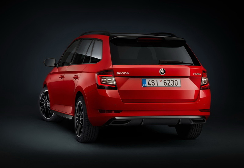 dark, travel, no people, combi, skoda, car, night, land vehicle, indoors, retro styled, red, journey, colored background, studio shot, wheel, mode of transportation