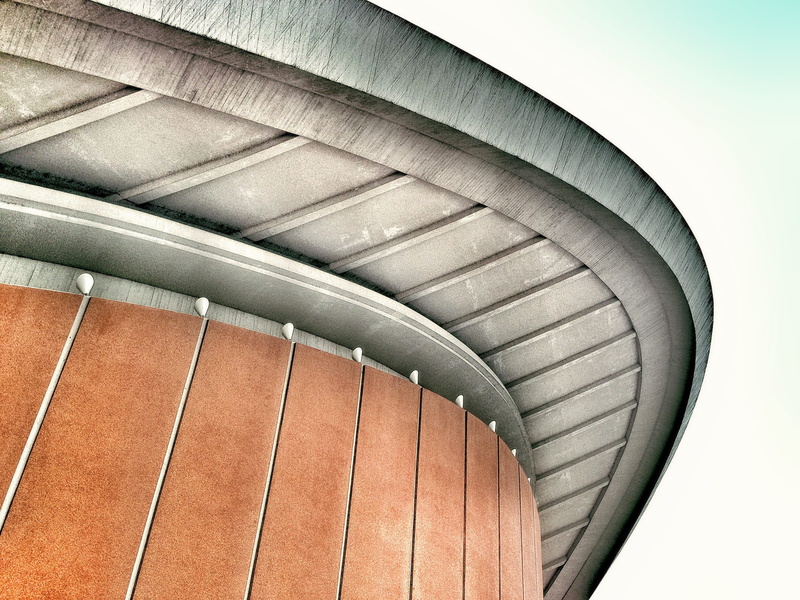 pregnant oyster, railing, government quarter, close-up, in a row, schwangere auster, wood - material, germany, berlin, building, pattern, tourist, sky