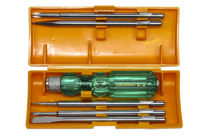 tool box, case, choice, investment, wrench, large group of objects, screwdriver, indoors, close-up, wood - material, equipment, mechanic, handle, work Tool