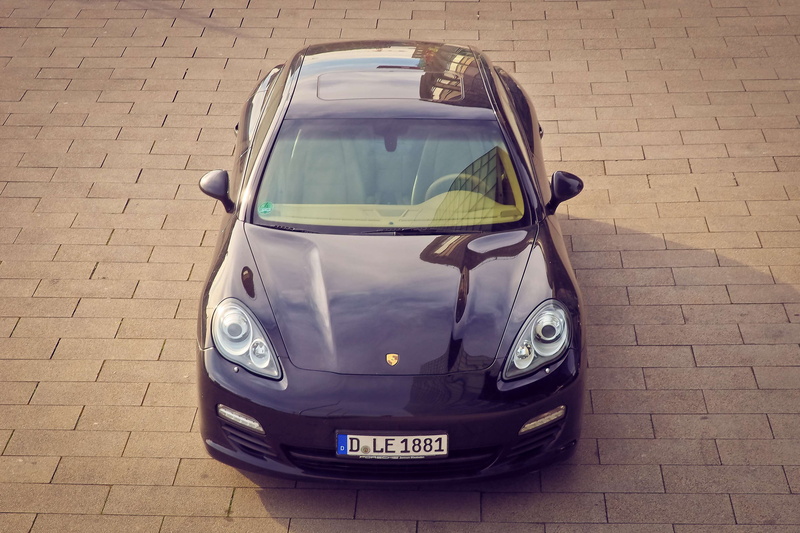 pkw, parking, dynamics, porsche, street, city, retro styled, automotive, outdoors, dare, auto, luxury, motor vehicle, vehicle, paving stone, footpath, no people