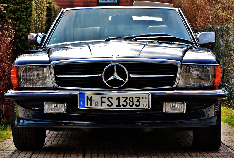 front, mercedes benz, city, oldie, sl, land vehicle, metal, vehicle, shiny, 5K, vintage, old-fashioned, benz, daytime, no people, spotlight, black, classic