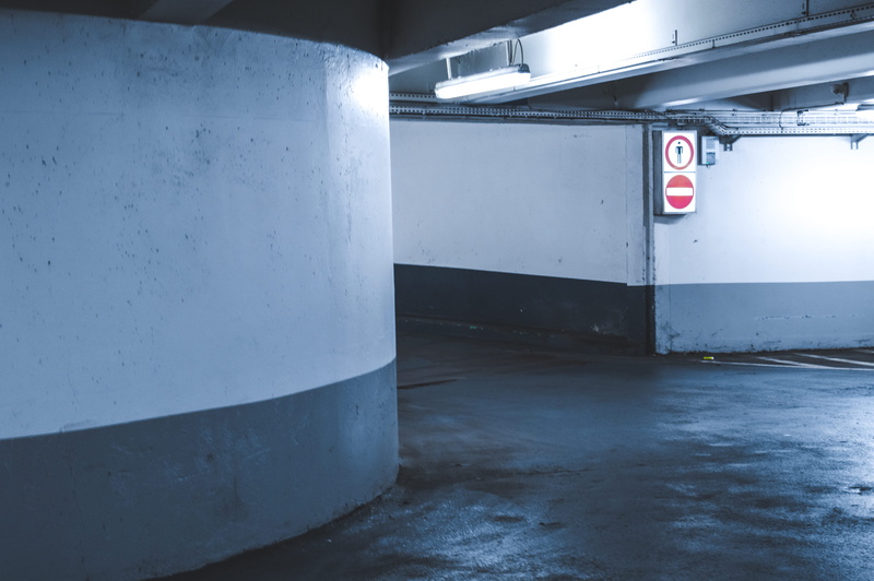 hallway, empty, city, sign, direction, 5K, day, gray, white, dirty, arrow symbol, underground, puddle, signage, built structure, public transportation