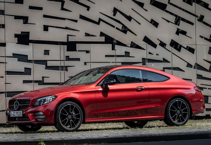 (2019), no people, parking, transportation, stationary, travel, street, mode of transportation, land vehicle, c-class, city, 720P, retro styled, motor vehicle