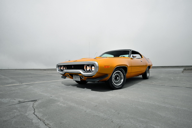 supercar, mode of Transport, road runner, wall - building feature, vintage Car, motor Vehicle, copy space, architecture, day, antique, travel, no People