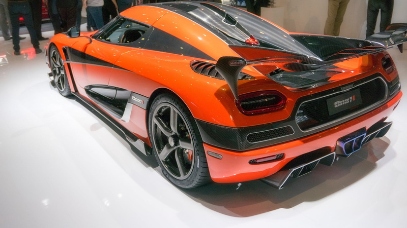 1080P, supercar, snow, no people, red, racecar, wheel, black color, city, luxury, clean, transportation, agera, stationary, occupation, carbon fiber, day