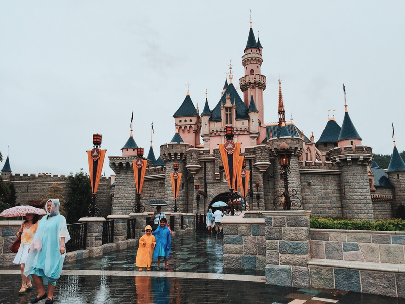 architecture, hong kong, place of worship, travel, hong kong disneyland, belief, building exterior, women, men, group of people, hk, iphone 6, castle, outdoors