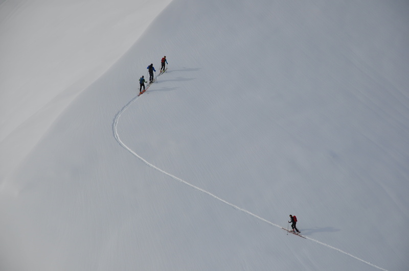 snow lane, tourers, riding, day, winter, alpine, snowy, lifestyles, mountain, 4K, group of people, slope, unrecognizable person, trip, outdoors, snow
