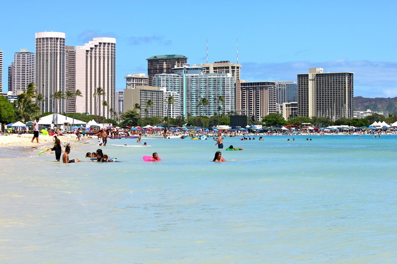 vacation, buildings, land, city, skyscraper, crowd, nature, high, rise, large group of people, tropical, travel, leisure activity, sky, built structure