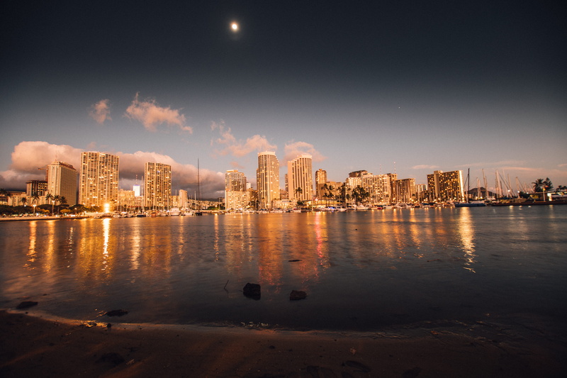 reflection, built structure, no people, nature, diamond head, daytime, full moon, cloud - sky, sailboat, landscape, cloud, blue, near, boat, modern, architecture
