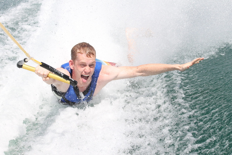 one person, handle, water sports, water ski, adventure, wake, swimming, man, motion, lake, aquatic sport, pull, nature, emotion, water, males, sports, wake boarding