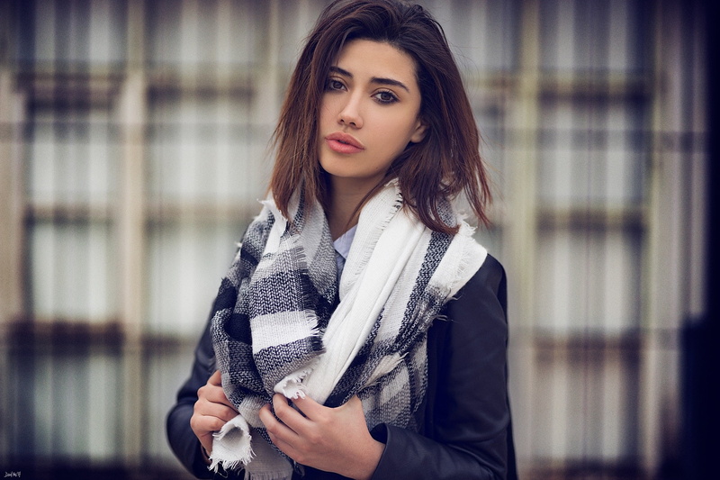 brown eyes, scarf, brunette, face, women, juicy lips, leather jackets, women outdoors, 1080P, David Mas, portrait, pink lipstick