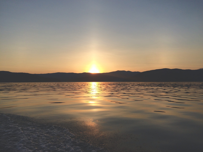 outside, yellow, sea, ripple, non-urban scene, outdoors, silhouette, red, reflection, orange, no people, water, mountains, lake, green, sky, blue, orange color