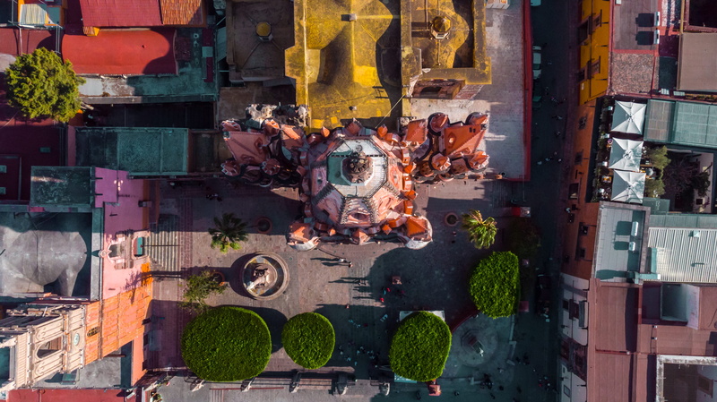 air, architecture, creativity, statue, art and craft, craft, built structure, ornate, city, nature, san miguel de allende, outdoors, human representation