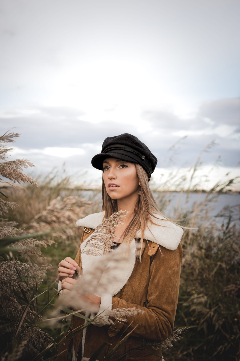 day, hairstyle, canon, garden, sunset, sky, girl, hat, lake, moody, fashion, land, woman, beautiful girl, leisure activity, lifestyles, looking, agua, lluvium