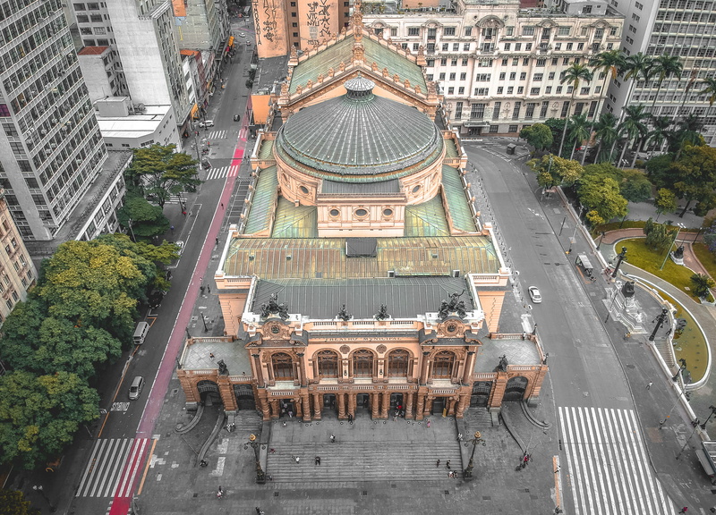 land vehicle, outdoors, teatro, teatromunicipal, transportation, building exterior, high angle view, car, no people, motor vehicle, dji, centro, residential district