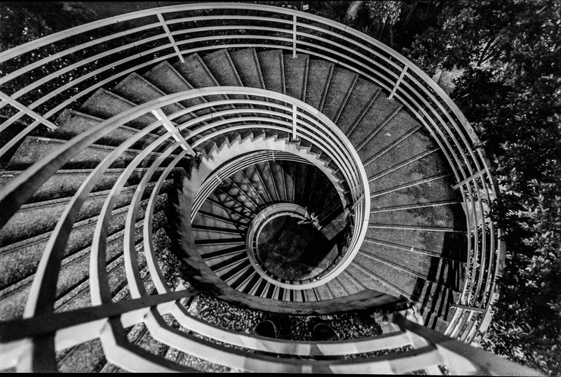 central, eye, stair, absence, design, way, day, oilfield, concentric, handrail, architecture, coil, brick, ornate, 5K, spiral staircase, circle, bridge