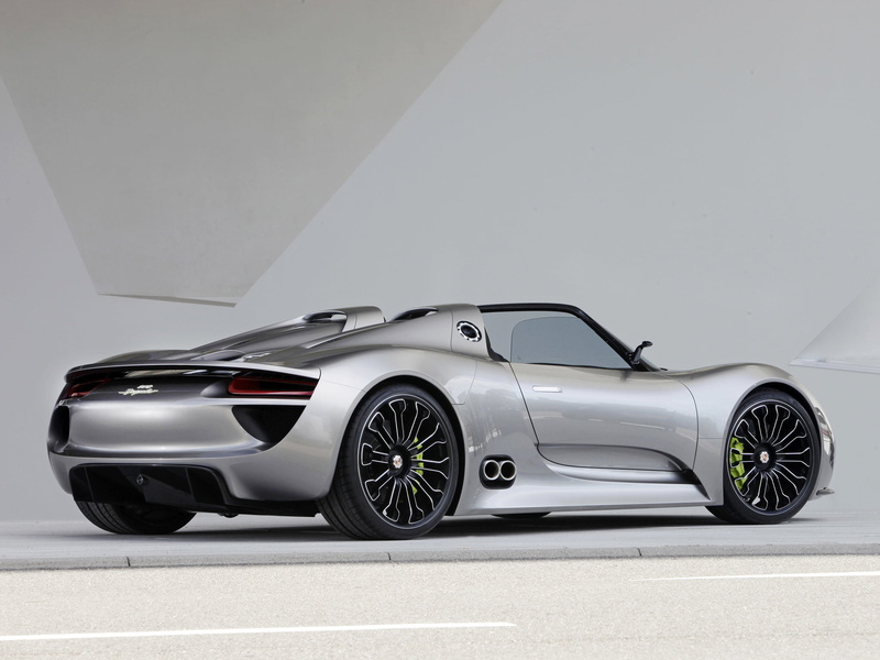 silver, land Vehicle, spyder, wealth, alloy Wheel, stationary, racecar, sports, front View, new, status Car, modern, motor Vehicle, profile view, power