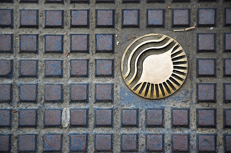 manhole, shape, outdoors, security, creativity, textured, day, close-up, backgrounds, gold, full frame, csto cover, art and craft, built structure, geometric shape