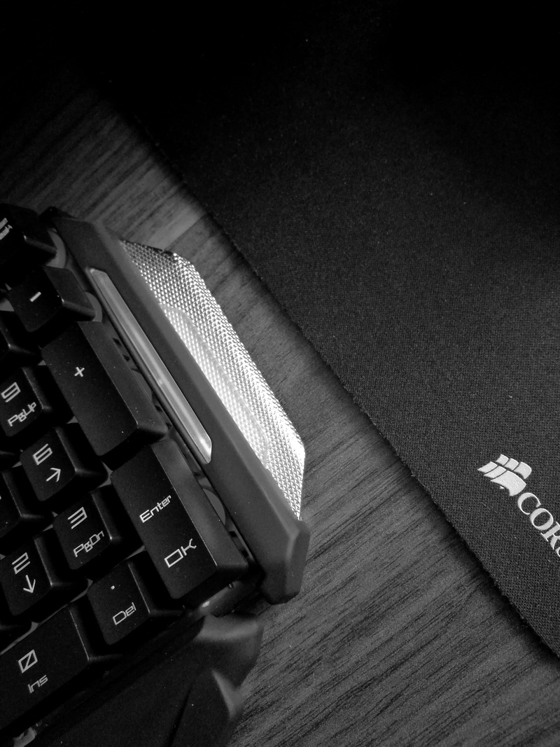 text, wireless technology, computer keyboard, high angle view, table, close-up, number, computer key, corsair, connection, computer part, bachorzew, computer