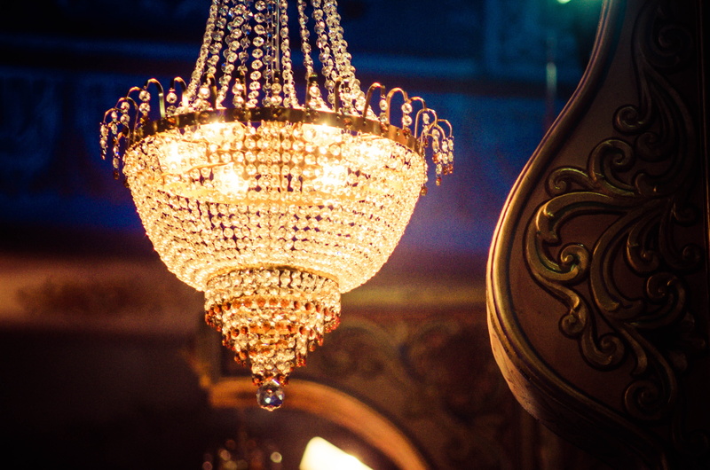 india, holiday, metal, design, antique, ornate, electricity, pune, close-up, depth, beauty, hanging, focus on foreground, art and craft, chandelier, electric lamp